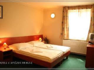Hotel U Hvezdy Prag Exterior foto